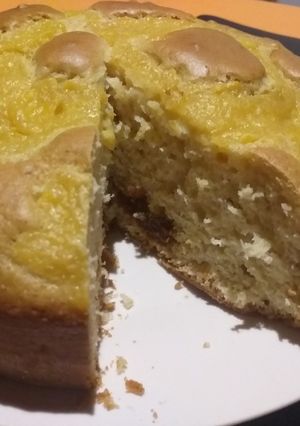 Una foto de Torta matera rellena de dulce de leche ! ♡