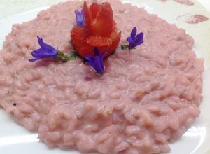 Foto di Risotto con fragole e prosecco
