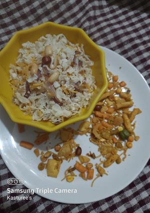 মুচমুচে চিড়েঁ ভাজা (muchmuche chinre bhaja recipe in Bengali) রেসিপির প্রধান ছবি