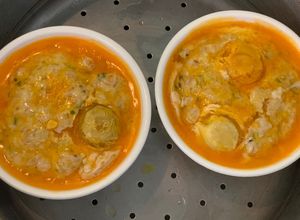 Hình của món Trứng muối hấp thịt xay.