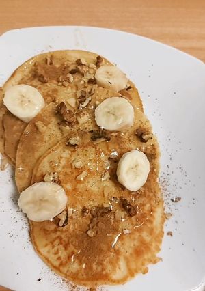 Φωτογραφία της συνταγής Pancakes 🥞 με μέλι καρύδι και μπανάνα