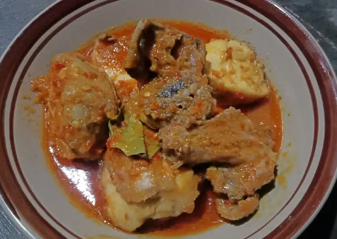 Ayam bumbu rujak
