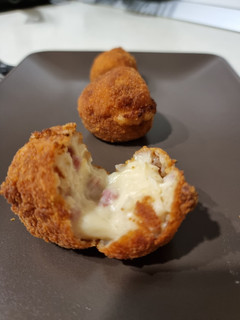 Una foto de Croquetas de jamón