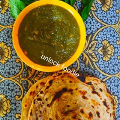 A picture of Corn Palak Spinach.
