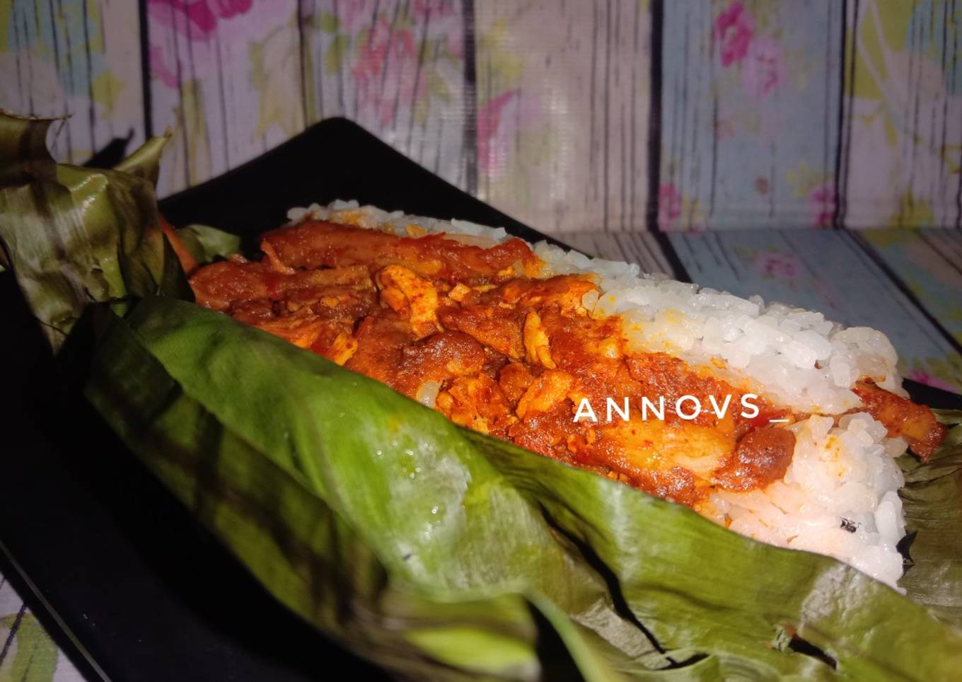 Nasi bakar ayam suwir balado