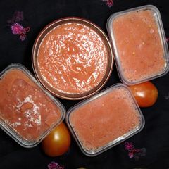 A picture of Tomato Puree.