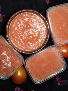 A picture of Tomato Puree.