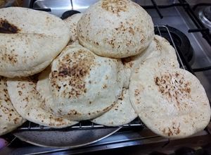 صورة لوصفة خبز على الطاسه
