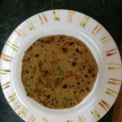 A picture of Stuff aloo gobhi matar paratha.