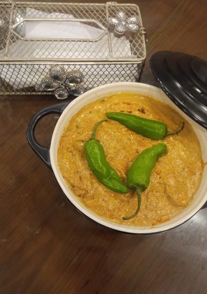 A picture of White Chicken Gravy.