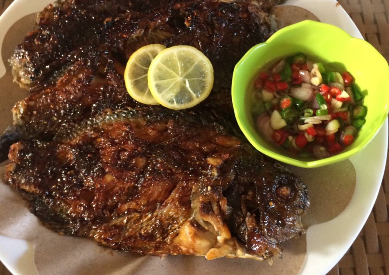 Ikan nila teflon goreng, Matah Sambal