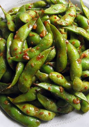 A picture of Chilli Garlic Edamame.