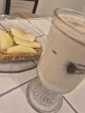 Tostada de manzana y pasta de maní