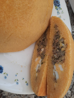 Una foto de Chipa so'o pastel de carne