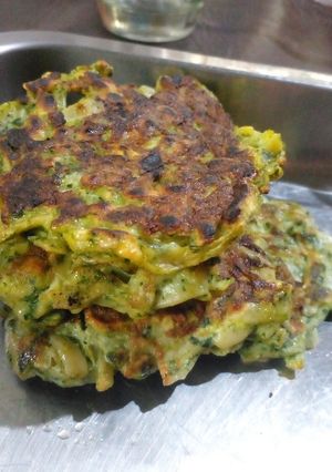 Una foto de 『 Tortilla de espaguetis blancos 』