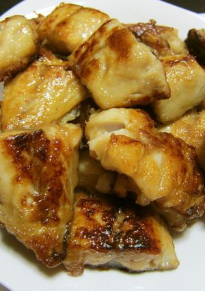 A picture of Delicious Crispy Grilled Salted Mackerel.