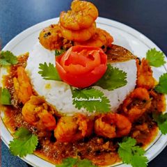 A picture of Prawn Masala with Coconut Milk.
