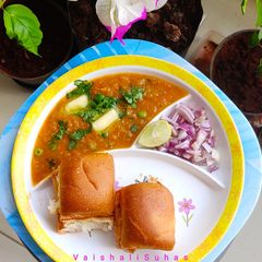 Street style Pav Bhaji A picture of Street style Pav Bhaji.
