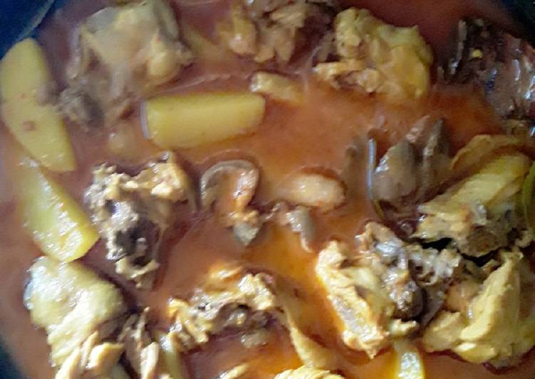Resep Gulai Ayam Kentang, Bisa Manjain Lidah