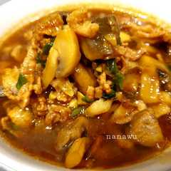 รูปของ Babi jamur kecap