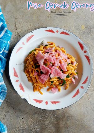 Foto resep Mie Gomak Goreng Khas Toba Samosir