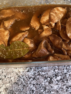 Una foto de Pechuga de pollo en salsa