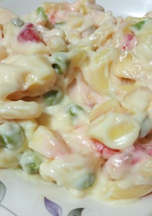 A picture of Creamy Fruit Chaat.