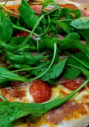 Foto de Massa de pizza integral