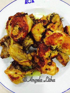 Foto resep Ayam panggang bumbu kuning