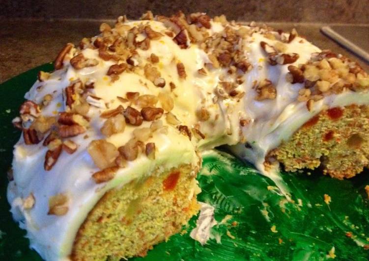 Easiest Way to Prepare Homemade Lorena&#39;s Carrot Cake