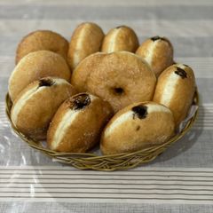 A picture of Fluffy doughnuts.