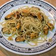 Espaguetis con mejillones al ajillo
