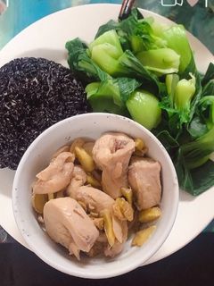 Hình của món Eat clean - cơm gạo lứt 👩‍🍳.