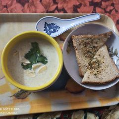 A picture of Royal Cauliflower Soup.