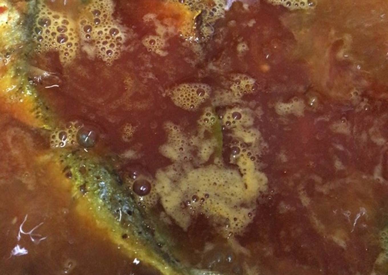 Asam pedas ikan kembong goreng