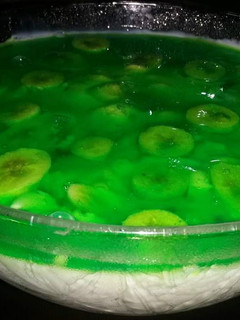 A picture of 🍌🍌🍌🍎👉Banana Jelly Custard Delight 🍌🍌🍌🍎 #ramadankitiyari.