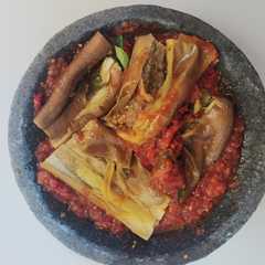 รูปของ Terong penyet sambal kemangi