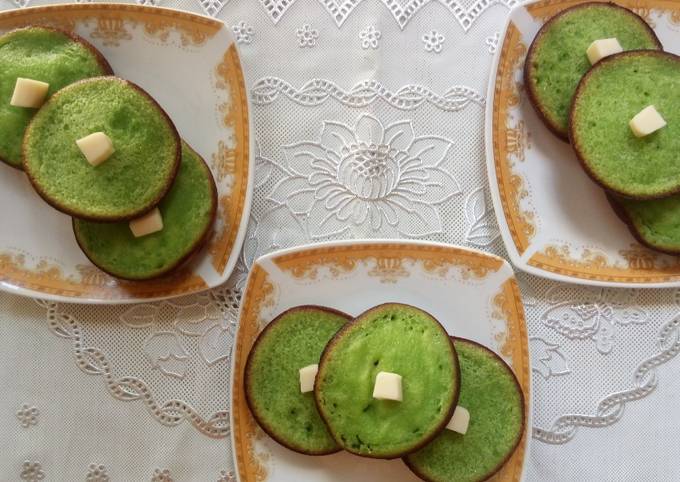 Kue cubit pandan takaran sendok