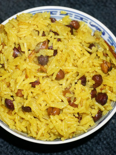 Una foto de ARROZ BASMATI CON GARBANZOS NEGROS CHANA. JON STYLE