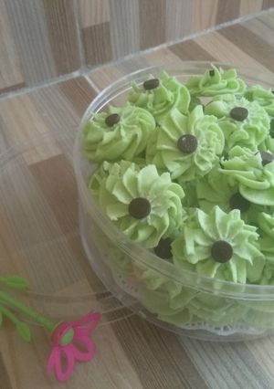 Foto resep Semprit Sagu Pandan
