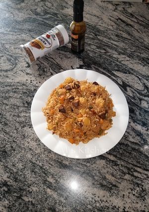 A picture of Pineapple rice.