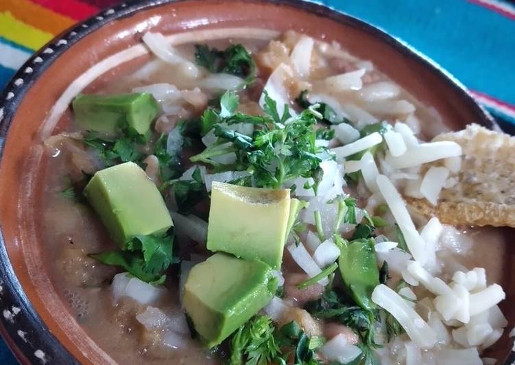 Sopa de frijoles rancheros mi gusto