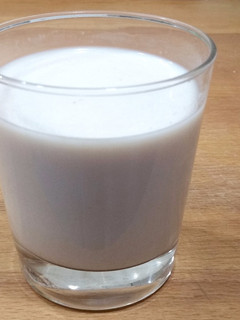 Una foto de Leche con miel y coñac