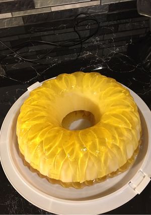Una foto de Gelatina de piña con queso