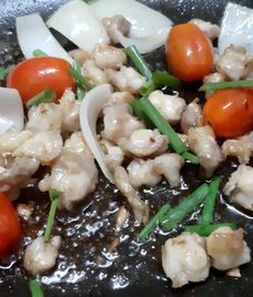 sụn gà chiên bơ tỏi