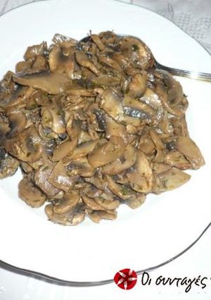 A picture of Spicy mushrooms as meze.