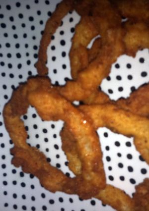 A picture of Crispy Onion Rings.