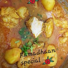 A picture of Simply chicken curry.