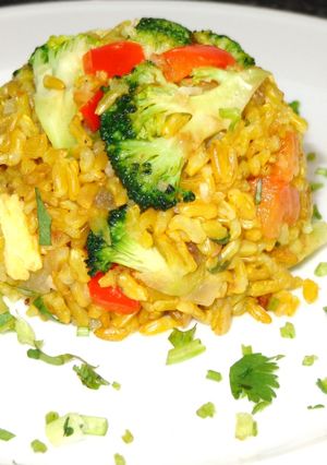Una foto de Arroz frito con brócoli