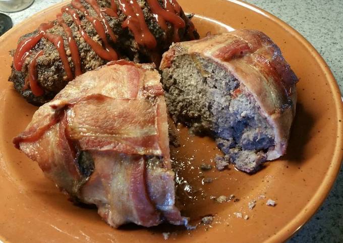 Recipe: Appetizing Bacon wrapped meatloaf